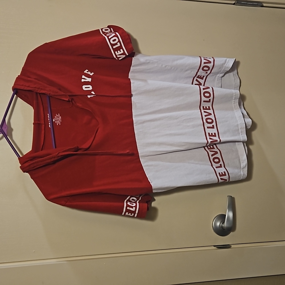 T-shirt with hoodie